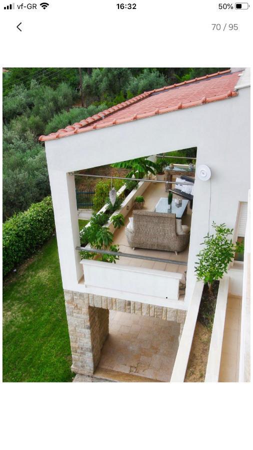 Aerides Luxury Villa Palaiontsiflikion Exterior foto
